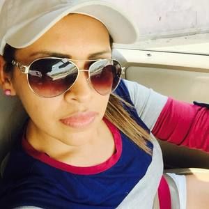 Meet your Posher, Eva